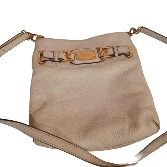 Michael Kors Hamilton Pebbled Vanilla Leather Crossbody Purse - Picture 2 of 7